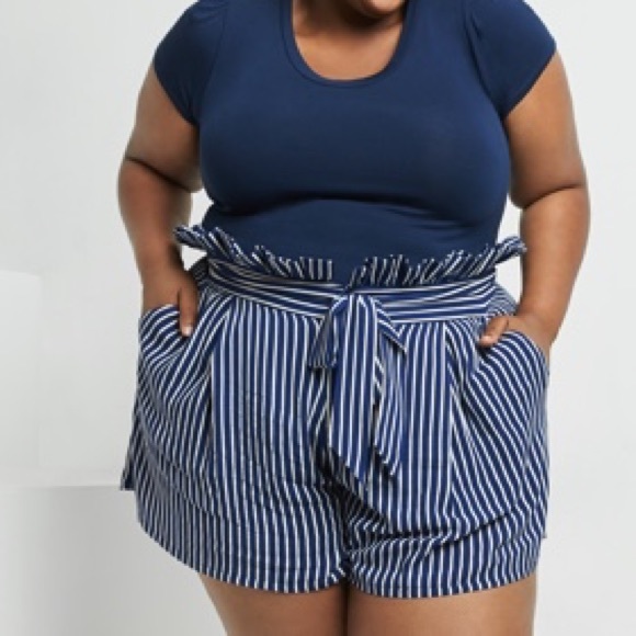 womens grey cargo shorts